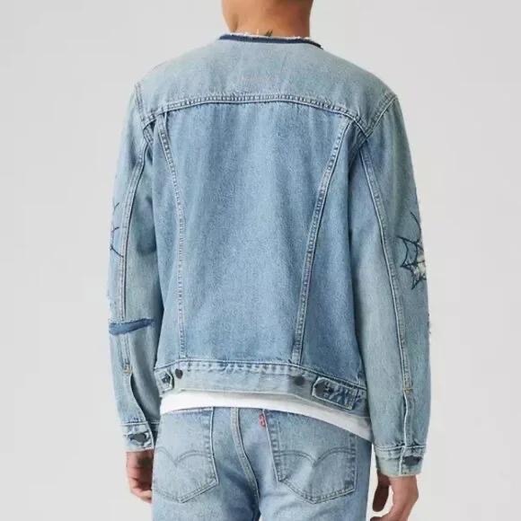 Vintage Levi’s levis snake embroidered graphic trucker denim jean jacket M - Picture 5 of 11